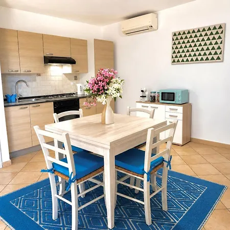 Gioya House Semesterbostad Pittulongu